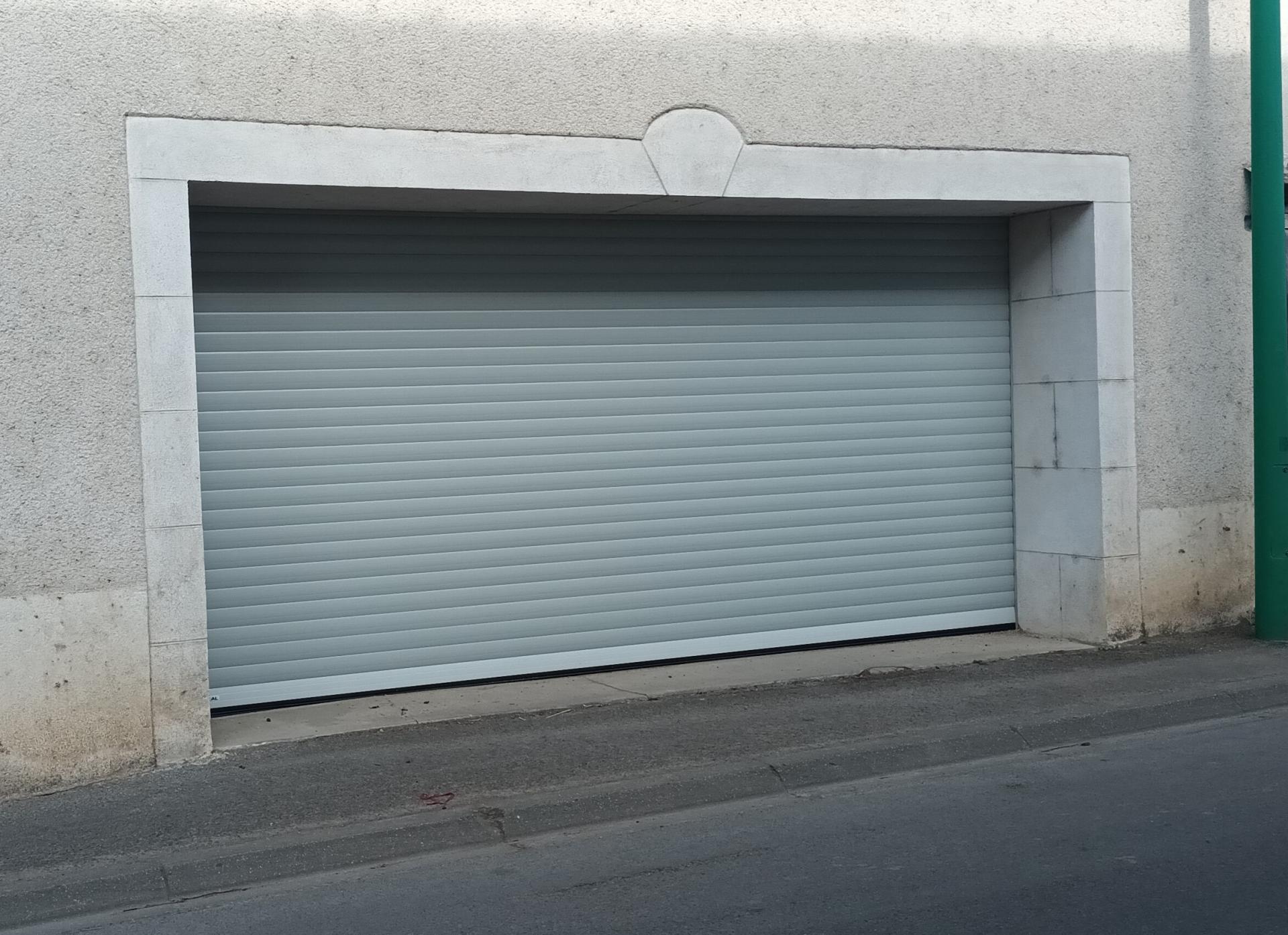 Porte sur mesure roulante alu 2